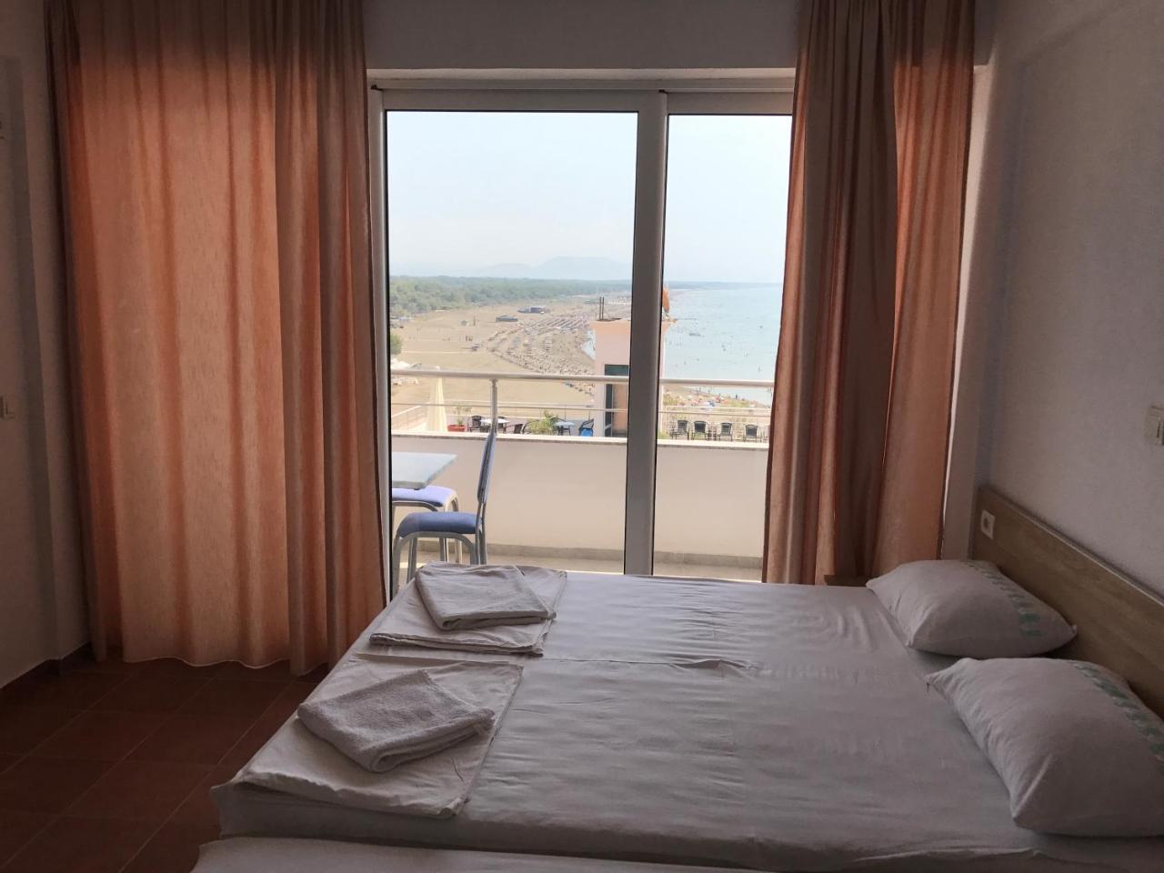 Hotel La Rosa Negra Ulcinj Exterior photo